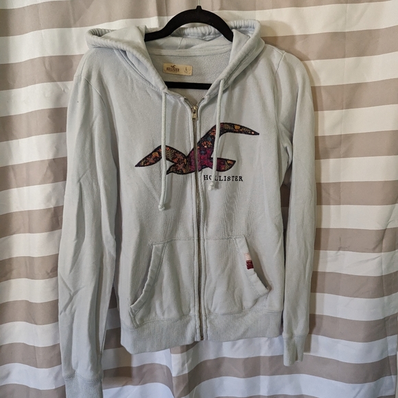 Hollister Tops - Hollister Floral Zip Size L